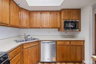 9213 77th St SW, Lakewood, WA 98498 - Photo 10