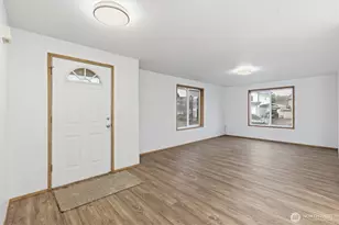 107 Mission Rd, Kelso, WA 98626 - Photo 4