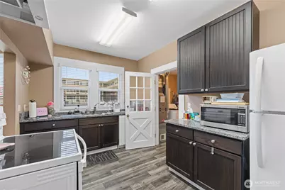 520 O Avenue, Anacortes, WA 98221 - Photo 10