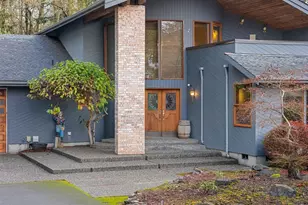 453 Grandview Dr, Sequim, WA 98382 - Photo 4