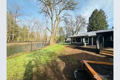 1121 Shelton Avenue SE, Renton, WA 98058 - Photo 2