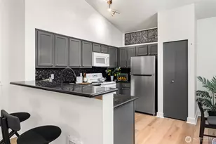 5809 Hwy Pl, Everett, WA 98203 - Photo 4