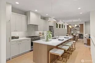 4222 Meridian Ave N, Seattle, WA 98103 - Photo 4