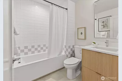 4222 Meridian Avenue N, Seattle, WA 98103 - Photo 22
