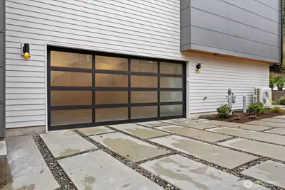 4222 Meridian Avenue N, Seattle, WA 98103 - Photo 30