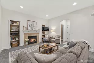 9811 192nd Ave E, Bonney Lake, WA 98391 - Photo 12