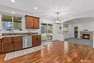 9811 192nd Ave E, Bonney Lake, WA 98391 - Photo 8