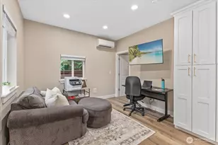 9811 192nd Ave E, Bonney Lake, WA 98391 - Photo 32