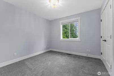 9811 192nd Avenue E, Bonney Lake, WA 98391 - Photo 18