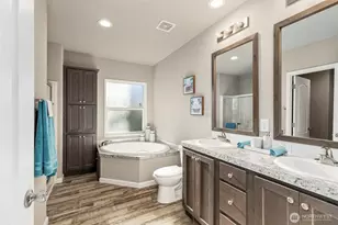 39001 NE Shoreview Dr, Hansville, WA 98340 - Photo 10