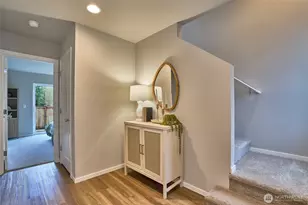 18529 SE 271st Ct, Covington, WA 98042 - Photo 2