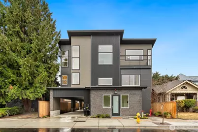 117 Wells Avenue S #B, Renton, WA 98057 - Photo 2
