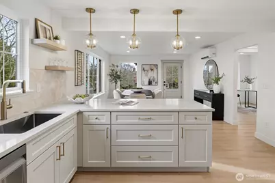 9003 30th Avenue SW, Seattle, WA 98126 - Photo 14