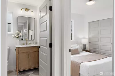 9003 30th Avenue SW, Seattle, WA 98126 - Photo 18