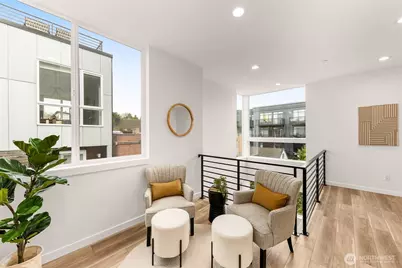 730 A Broadway E, Seattle, WA 98102 - Photo 14