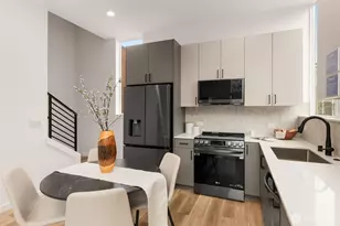 730 A Broadway E, Seattle, WA 98102 - Photo 10