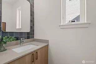 3542 S Dawson St, Seattle, WA 98118 - Photo 10