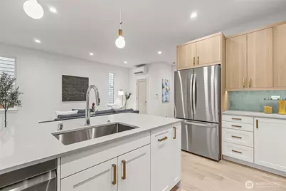 3542 S Dawson Street, Seattle, WA 98118 - Photo 8