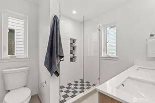 3542 S Dawson St, Seattle, WA 98118 - Photo 12