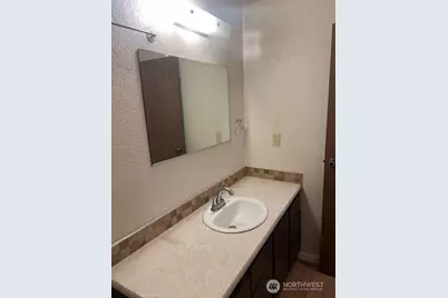 1101 SW Harrier Circle #202, Oak Harbor, WA 98277 - Photo 10