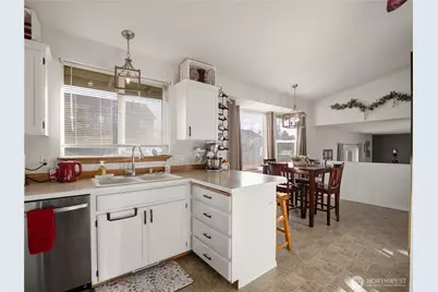 1608 196th St Court E, Spanaway, WA 98387 - Photo 10