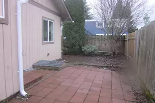 506 S Maple St, Kelso, WA 98626 - Photo 12