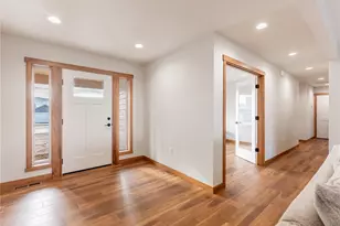 811 N Newport Loop, East Wenatchee, WA 98802 - Photo 6