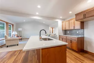 811 N Newport Loop, East Wenatchee, WA 98802 - Photo 16