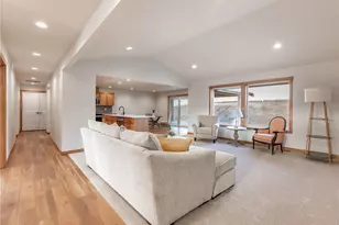 811 N Newport Loop, East Wenatchee, WA 98802 - Photo 8