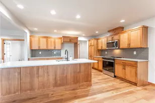 811 N Newport Loop, East Wenatchee, WA 98802 - Photo 12