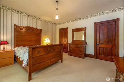 602 N Main Street, Coupeville, WA 98239 - Photo 16