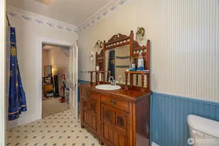 602 N Main St, Coupeville, WA 98239 - Photo 12