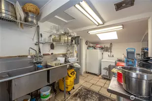 602 N Main St, Coupeville, WA 98239 - Photo 30