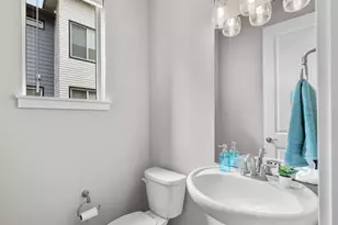 509 237th Pl SE, Bothell, WA 98021 - Photo 16