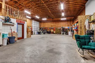 23015 126th St E, Buckley, WA 98321 - Photo 12