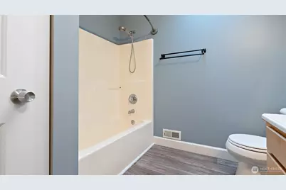 6726 NE Columbia Street, Suquamish, WA 98392 - Photo 16