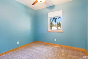 6726 NE Columbia St, Suquamish, WA 98392 - Photo 20