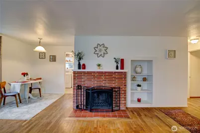 2024 E Fir Street, Mount Vernon, WA 98273 - Photo 8