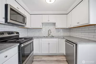 905 S Ione Street, Kennewick, WA 99336 - Photo 14