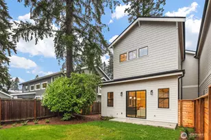 891 166th Ave NE, Bellevue, WA 98008 - Photo 22