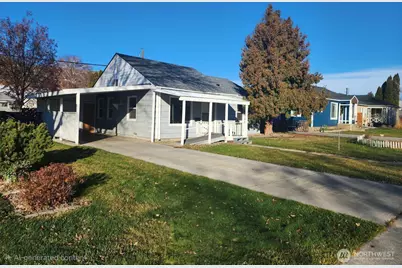 1229 C Street SW, Ephrata, WA 98823 - Photo 2