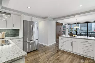 2100 3rd Avenue #2606, Seattle, WA 98121 - Photo 20