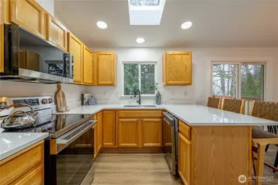 9507 28th Street NE, Lake Stevens, WA 98258 - Photo 8