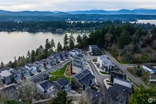 139 Blackfish Ct, Bremerton, WA 98310 - Photo 2