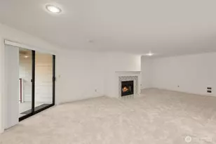 9920 NE 119th St, Kirkland, WA 98034 - Photo 8