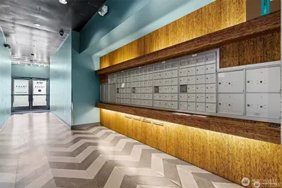 1414 12th Avenue #504, Seattle, WA 98112 - Photo 2