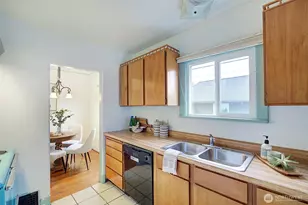 4415 SW Juneau St, Seattle, WA 98136 - Photo 14