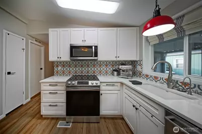 5250 College Street SE #14, Lacey, WA 98503 - Photo 14