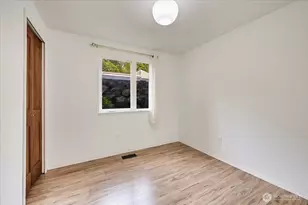 12712 NE 120th St, Kirkland, WA 98034 - Photo 4