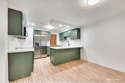 12712 NE 120th Street #G1, Kirkland, WA 98034 - Photo 12